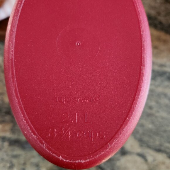 Tupperware Drink Pitcher - Picture 3 of 3